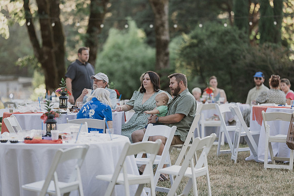 Derrick-Kenzie-Navarra-Gardens-Willamina-Oregon-Wedding-Photos (282 of 436)
