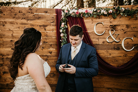 Connor-Cierra-Ranier-Washington-Barn-Rustic-Wedding-Washington-Wedding-Photos-9914