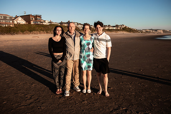 Elaine-Family-Photos-2024-65