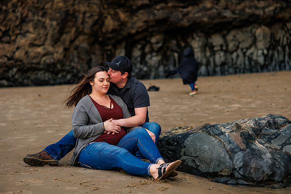 Blake-Maternity-Family-Oceanside-Beach-Oregon-2022-1178