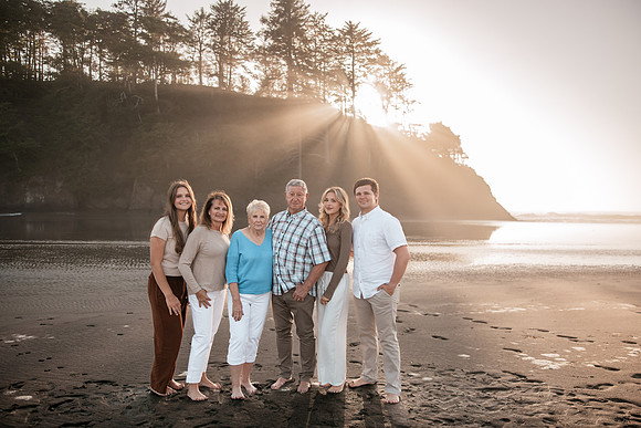 Camille-Neskowin-Family-Photos-2025 (3 of 92)