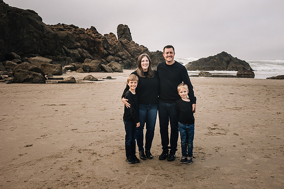 Aubrei-Family-Photos-2024-18