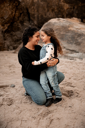 Kristina-family-photos-2025-Hug-Point-Oregon (14 of 51)