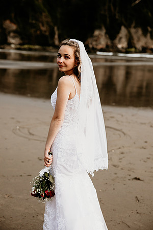 Kacey-Short-Sand-Beach-Tillamook-Oregon-Elopement (87 of 128)