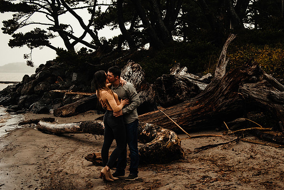 Derek-Surprise-Proposal-Engagement-Lincoln-City-Oregon-2021-Photos-4428