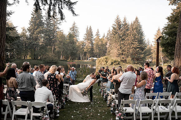 Ryan-Lynsie-Bridal-Veil-Lakes-Portland-Oregon-Weddingg-45