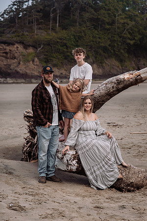 Torrie-Family-2024