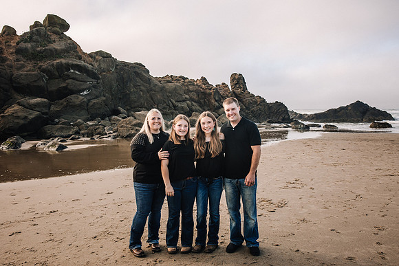 Aubrei-Family-Photos-2024-29