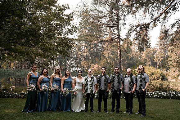 Ryan-Lynsie-Bridal-Veil-Lakes-Portland-Oregon-Weddingg-66