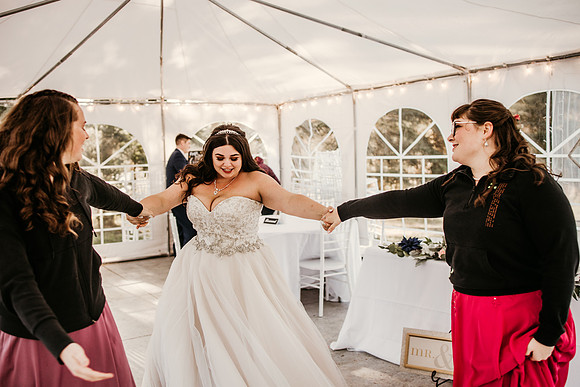 Connor-Cierra-Ranier-Washington-Barn-Rustic-Wedding-Washington-Wedding-Photos-0122