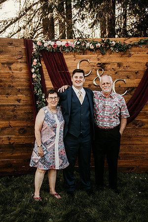 Connor-Cierra-Ranier-Washington-Barn-Rustic-Wedding-Washington-Wedding-Photos-9891