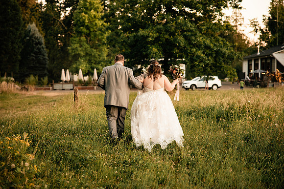 Taylor-Kim-Wedding-Lavender-Owl-Farm-Canby-Oregon-0692