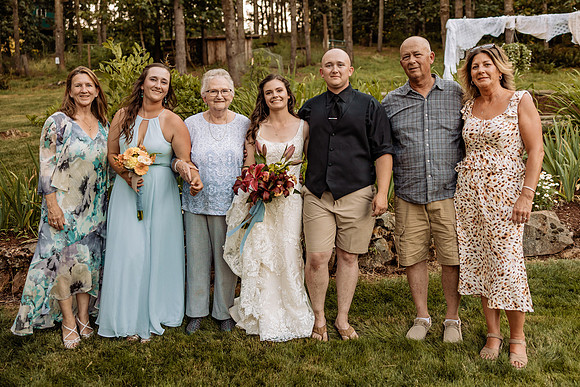 Nick-Melissa-backyard-Oregon-Wedding-2022-57