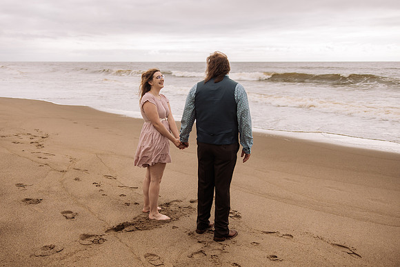 Jeff-April-Inn-Spanish-Head-Lincoln-City-oregon-Wedding-2022 (192 of 299)
