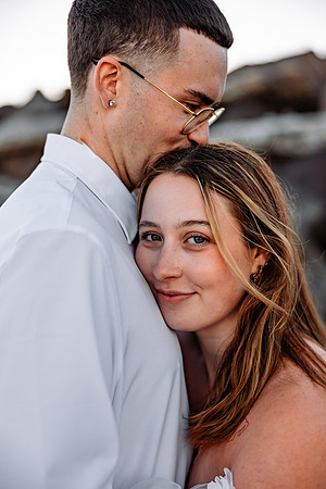 Brandn-Bailey-Newport-Oregon-Elopement-Photos-40