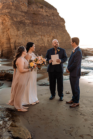 Lacey-Tom-Depoe-Bay-Oregon-Elopement-Photos-9907