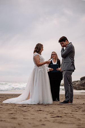 Eric-Kylee-Fishing-Rock-Elopement-Depoe-Bay-0regon-Photos-4640