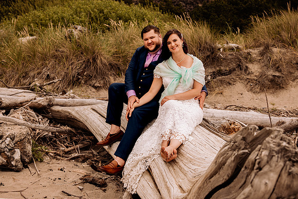 Joe-inn-at-spanish-head-lincoln-city-oregon-wedding-59