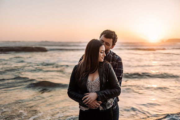 brittani-Nick-Otter-Crest-Couples-Photo-Session-Oregon-1102