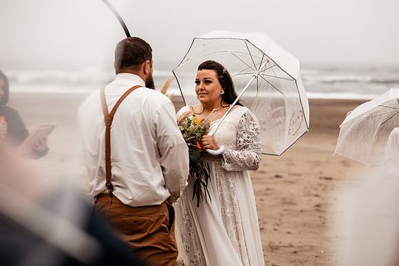 Mike-Katie-Depoe-Bay-Oregon-Elopement-Photos-0391