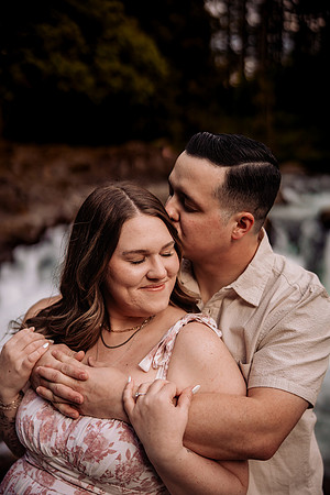 Keenan-lacey-Lucia-Falls-Washington-Engagement (11 of 53)