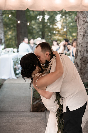 Ryan-Lynsie-Bridal-Veil-Lakes-Portland-Oregon-Weddingg-26