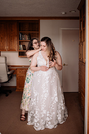 Darrick-Hillary-Gleneden-Oregon-Beach-Elopement-Photos