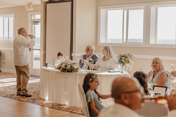 Marcus-Lori-Chinook-Winds-Seafood-Grille-Lincoln-City-Oregon-Wedding-Photos (276 of 477)