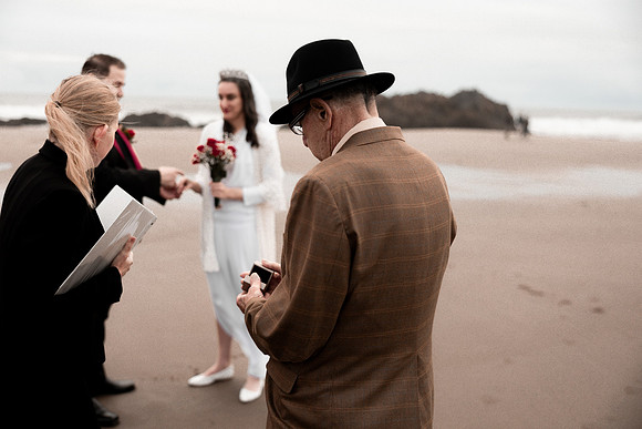 Bennett-Oregon-Elopement-photos-6