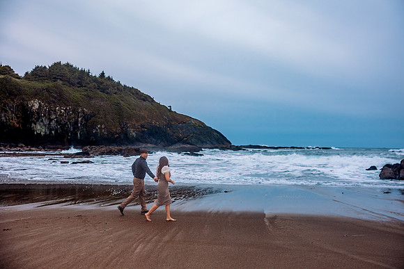 Sarah-Anniversary-Oregon-Coast-Depoe-Bay (25 of 49)