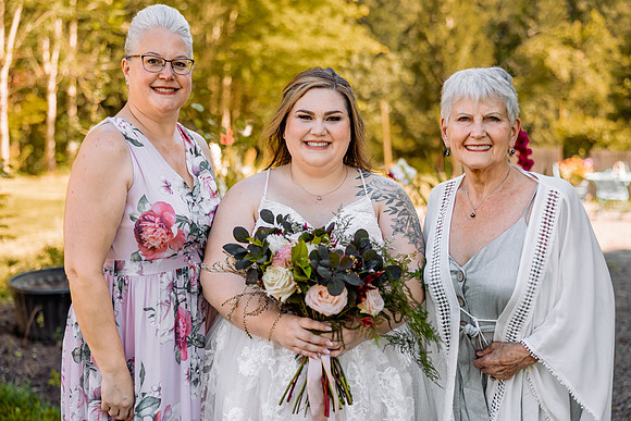 Taylor-Kim-Wedding-Lavender-Owl-Farm-Canby-Oregon-0229