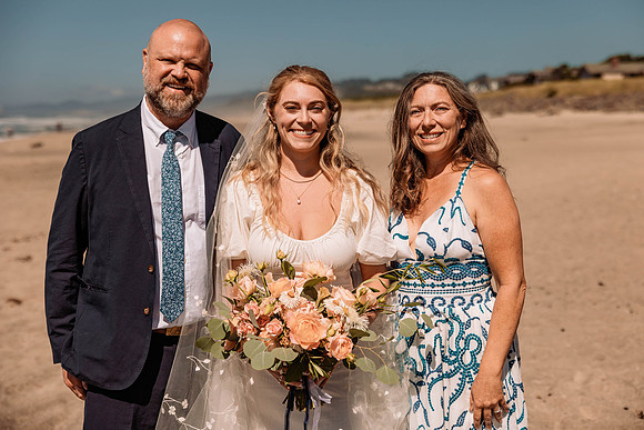 Graeson-Helen-Neskowin-Elopement-Photos-9137