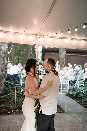 Ryan-Lynsie-Bridal-Veil-Lakes-Portland-Oregon-Weddingg-23
