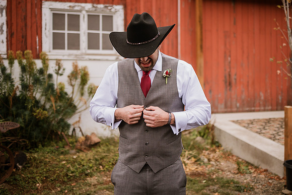 Gage-Mckayla-Adeline-Farm-Wedding-Photos-2021-7205