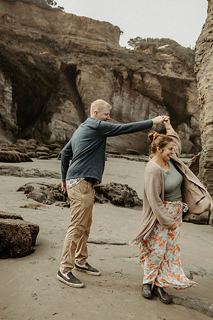 Andy-Engagement-Otter-Crest-Oregon-Photos (28 of 29)