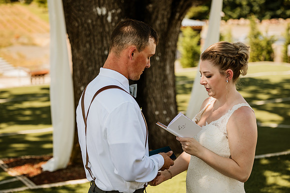 Brad-Jessica-Redland-Family-Farm-Oregon-City-Wedding-Photos-3774