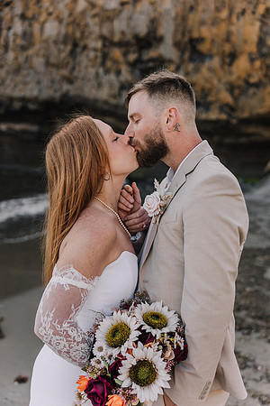JARED-ALEX-SEAL-ROCK-OREGON-ELOPEMENT-PHOTOS (136 of 241)