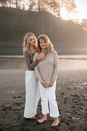 Camille-Neskowin-Family-Photos-2025 (35 of 92)