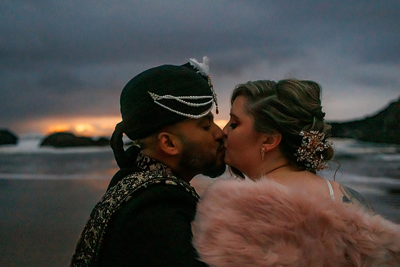 Tandi-Bobby-Seal-Rock-Oregon-Intimate-Elopement-photos-0555