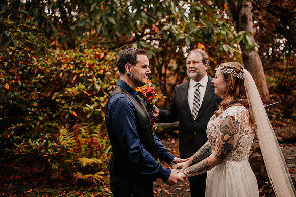 Autumn-Brad-Fall-Eugene-Oregon-Hendricks-Park-Elopement-Wedding-Photos-0097