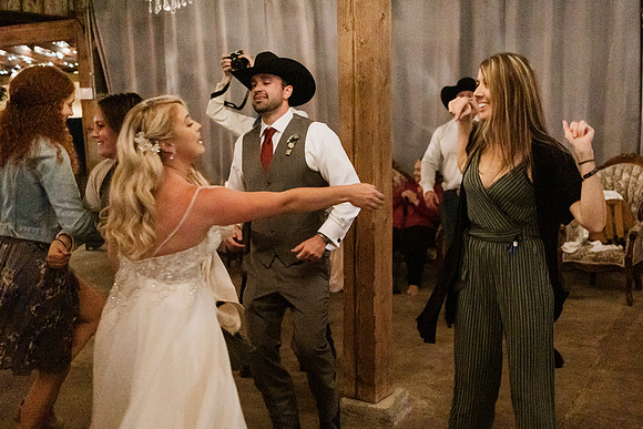Gage-Mckayla-Adeline-Farm-Wedding-Photos-2021-1229