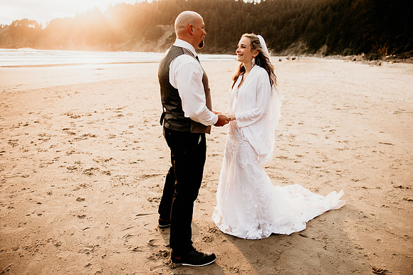Kacey-Short-Sand-Beach-Tillamook-Oregon-Elopement (18 of 128)