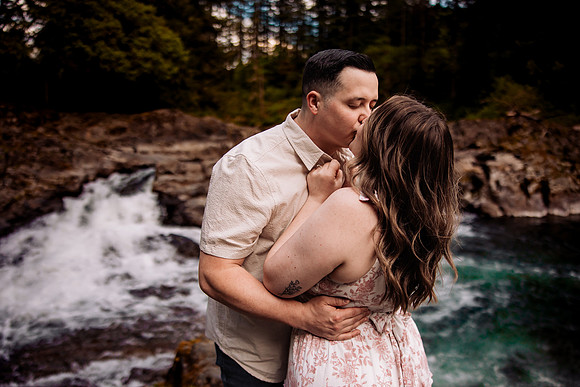 Keenan-lacey-Lucia-Falls-Washington-Engagement (25 of 53)