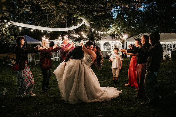 Connor-Cierra-Ranier-Washington-Barn-Rustic-Wedding-Washington-Wedding-Photos-1086