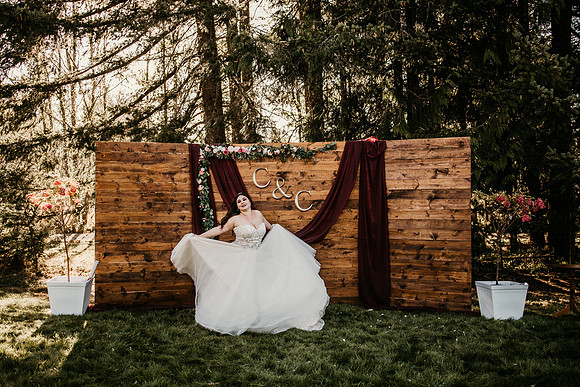 Connor-Cierra-Ranier-Washington-Barn-Rustic-Wedding-Washington-Wedding-Photos-0046