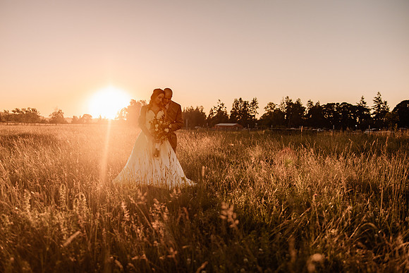Chris-Victoria-Wedding-Photos-2022-Oregon-PORTRAITS (31)