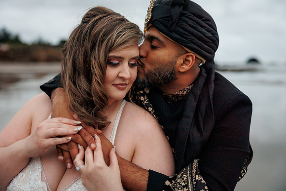 Tandi-Bobby-Seal-Rock-Oregon-Intimate-Elopement-photos-1061