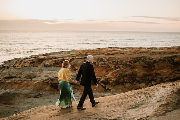 James-Sharon-Cape-Kiwanda-Oregon-Elopement- Photos-9434