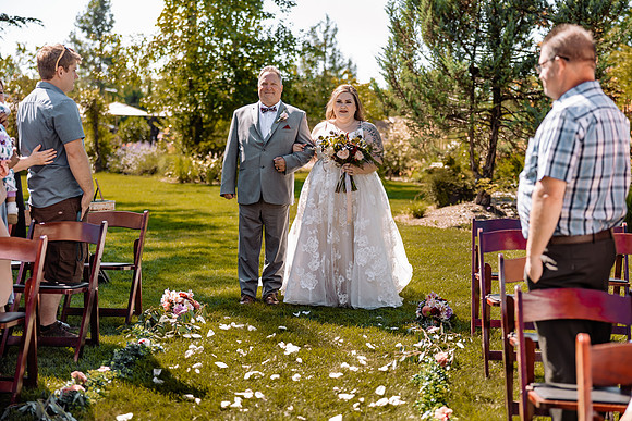 Taylor-Kim-Wedding-Lavender-Owl-Farm-Canby-Oregon-9922