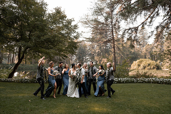 Ryan-Lynsie-Bridal-Veil-Lakes-Portland-Oregon-Weddingg-72